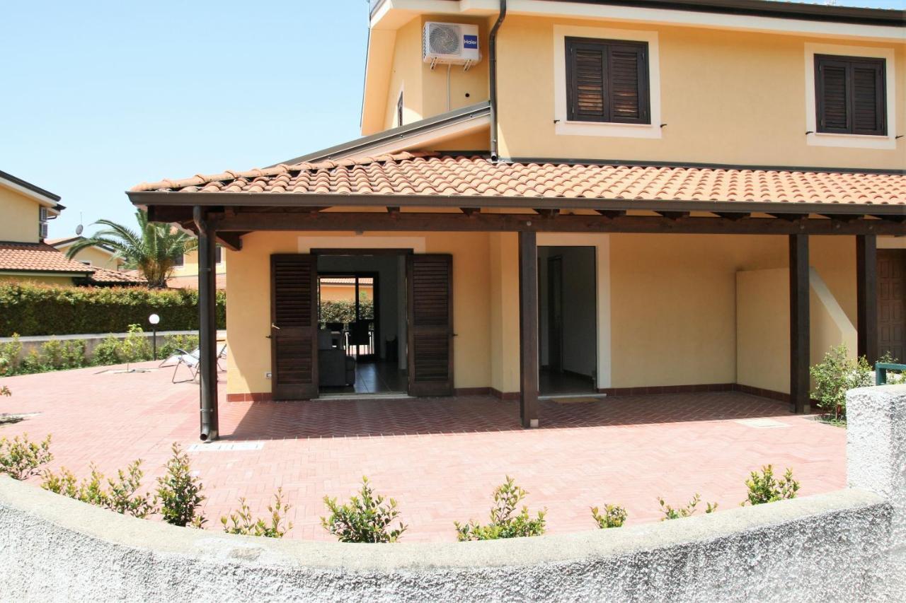 Portoada Park Villas Pizzo  Exterior photo